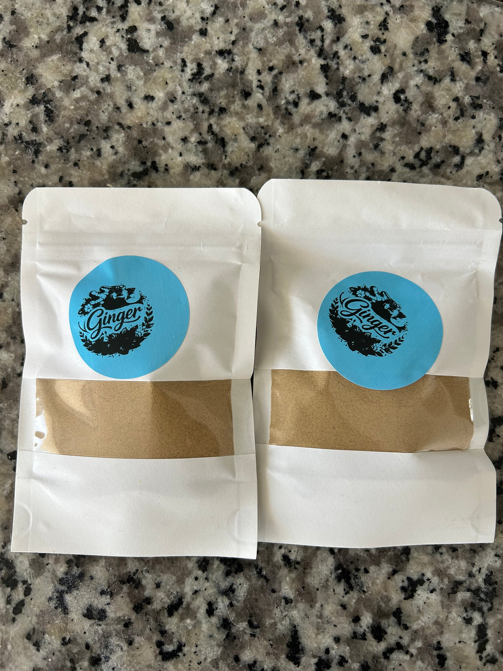 Powder Ginger & Ginger Root (3.5 oz)